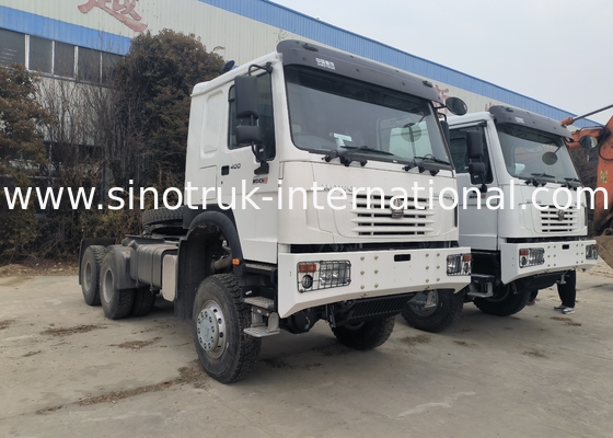 Sinotruk Howo Traktor Truck Rhd All Wheel Drive 6 × 6 Weichai 400 KM Biały